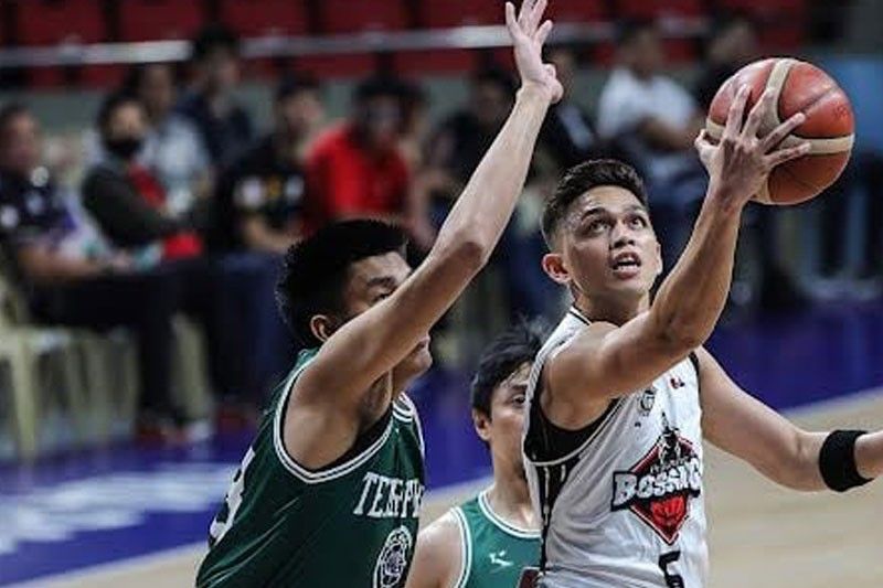 Blackwater sumilip ng pag-asa sa quarterfinals