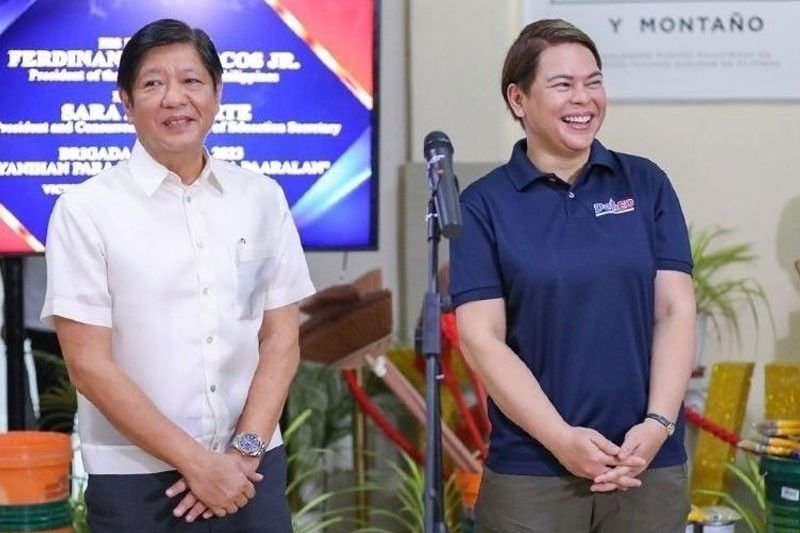 President Marcos, VP Saraâs satisfaction, trust ratings drop â survey