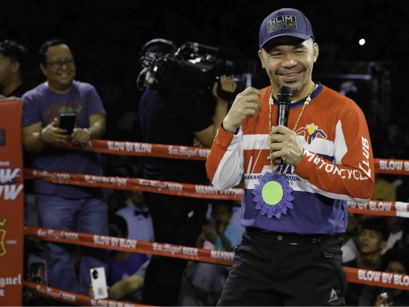 Pacquiao receives warm Sablayan welcome for 'Blow-By-Blow' boxing card