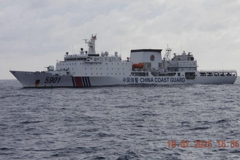 Coast Guard issues new challenge to Chinese âmonster shipâ near Zambales waters