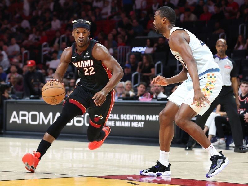 Butler suspended by Heat again over missed flight