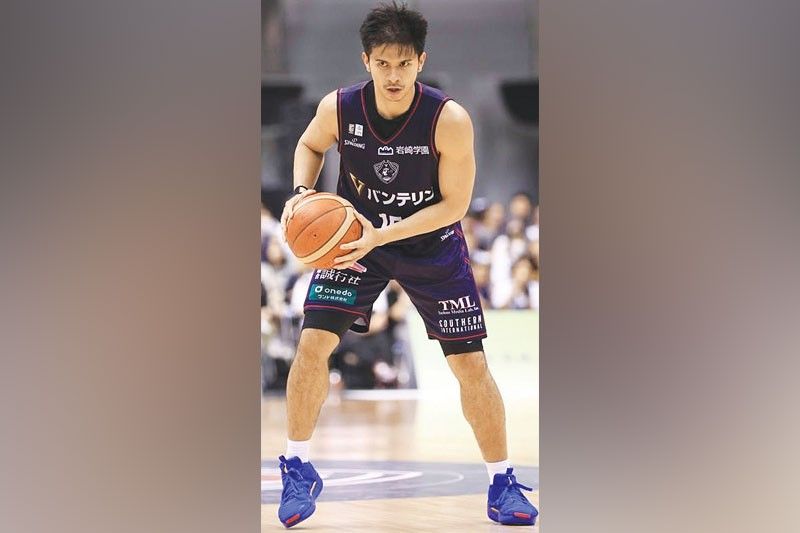 Ravena âdi isinasara ang pintuan para sa isang PBA comeback