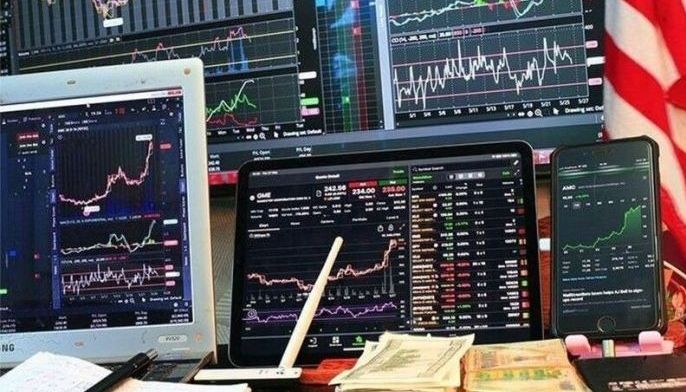 Stocks plummet to 7-month low