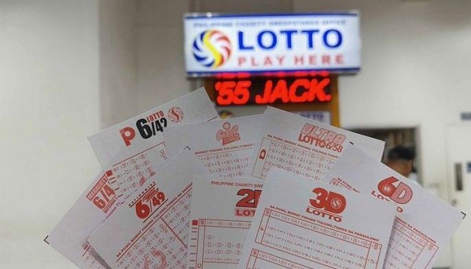Vendor wins P16 million lotto prize