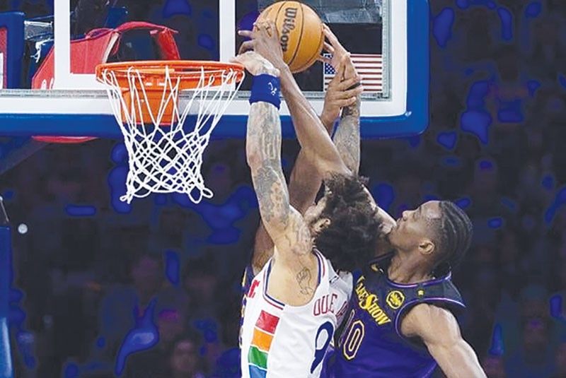 Lakers sapaw sa 76ers