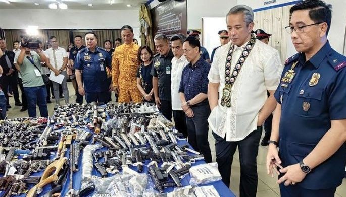 430 armas nasakmit sa bulan sa Enero