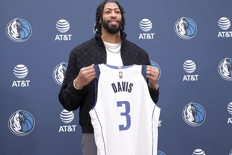 Davis buot mohatag og paglaum sa Mavs