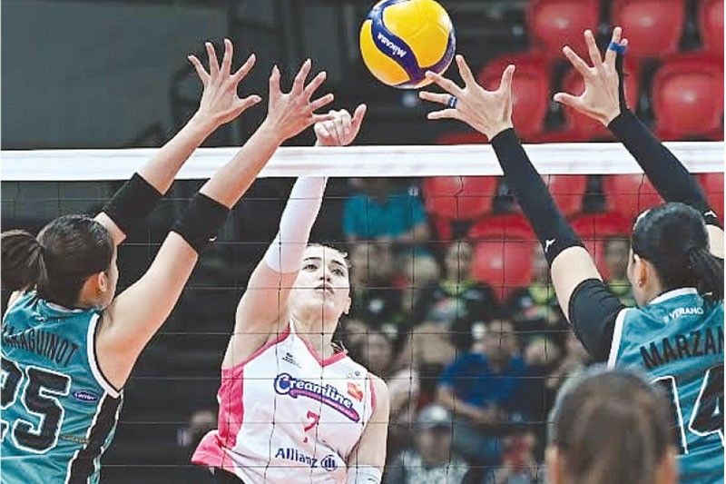 Bounce-back win ng Creamline
