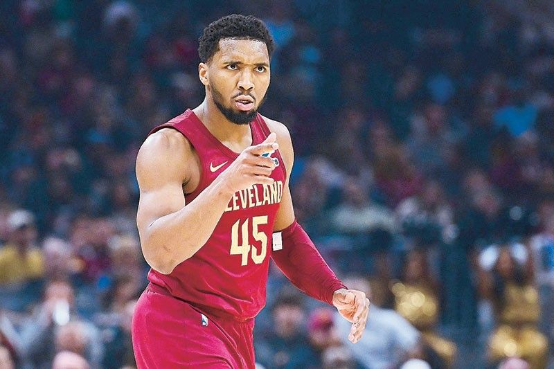 Cavs hold off Grizzlies
