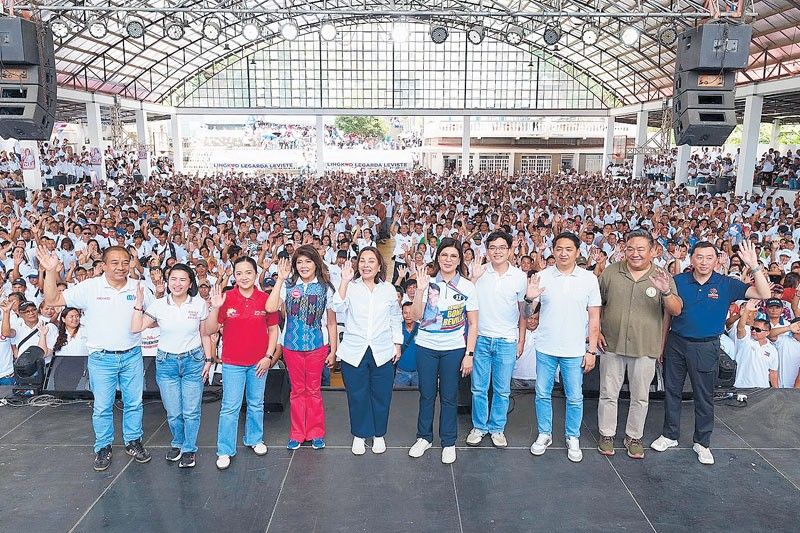 Batangueños show support to senatorial bets