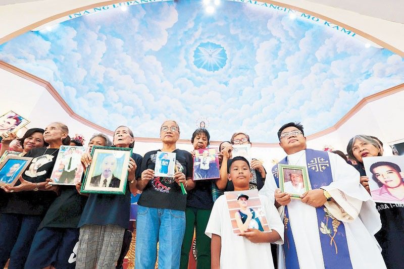 Dawn comes for relatives of drug war victims