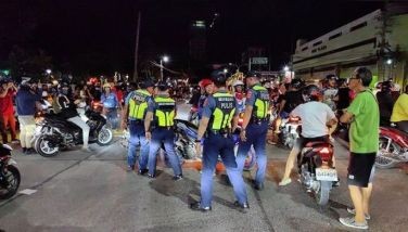 Supporters of former President Rodrigo Duterte staged a noise barrage in Cebu the other night, organized by Hakbang ng Maisug-Cebu. The event evolved into a caravan starting at a Mandaue City mall to Lapu-Lapu City, and concluding at Plaza Independencia in Cebu City around 12:30 a.m. 