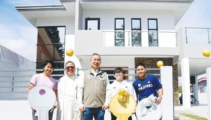 P15 milyong house and lot pa-bertdey kay Yulo