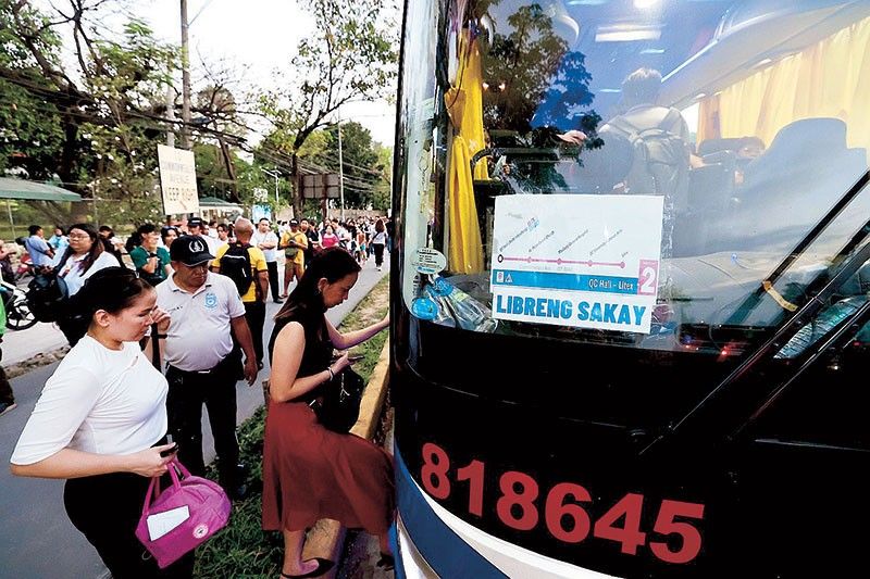 Strikers urged: Talk to government, donât inconvenience commuters