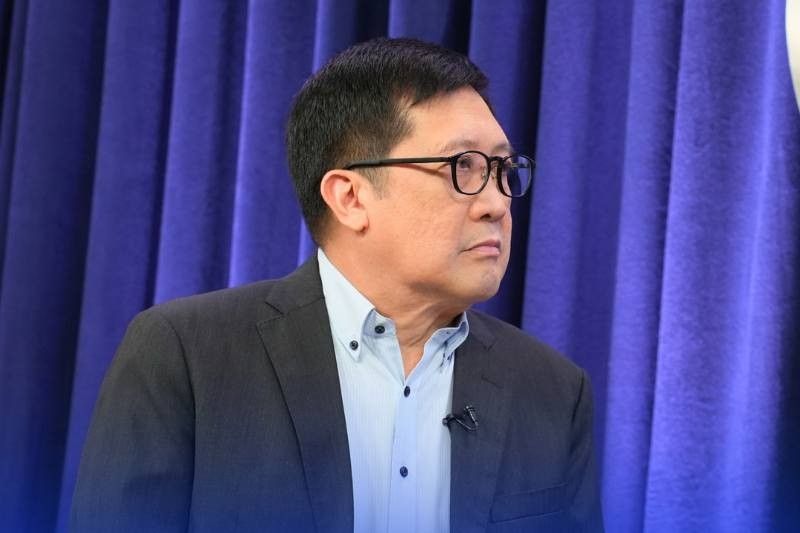 Immigration chief to lawmakers: Penalize Filipinos using backdoor exits