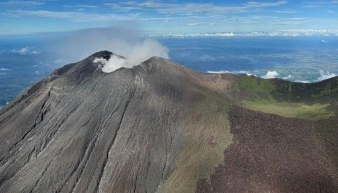 Bulkang Kanlaon, 23 beses niyanig &ndash; Phivolcs