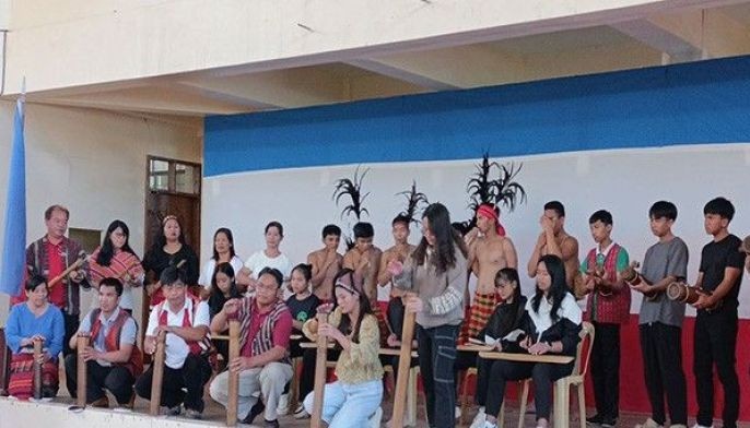 WATCH: Bontoc locals perform using traditional instruments