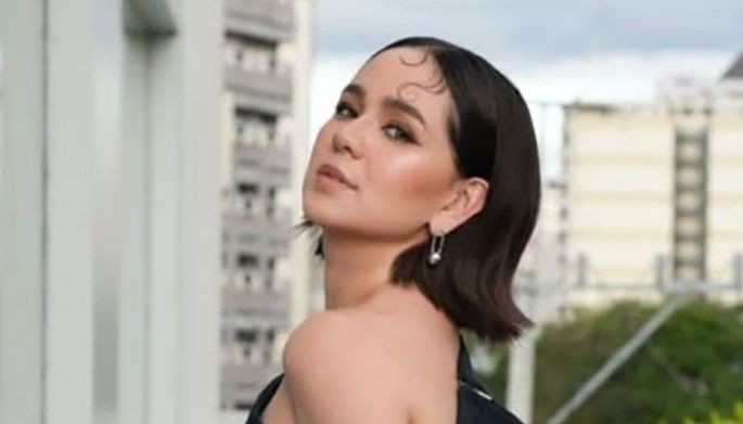Mikee Quintos successfully defends thesis, to graduate from college after 10 years