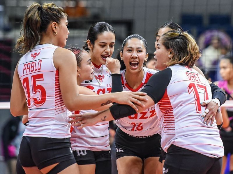 Angels unplug Chargers, sweep way to PVL finals