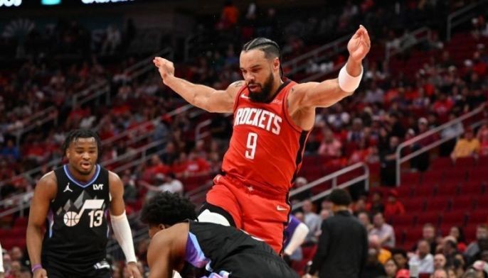 Rockets forward Brooks gets one-game NBA ban for technicals