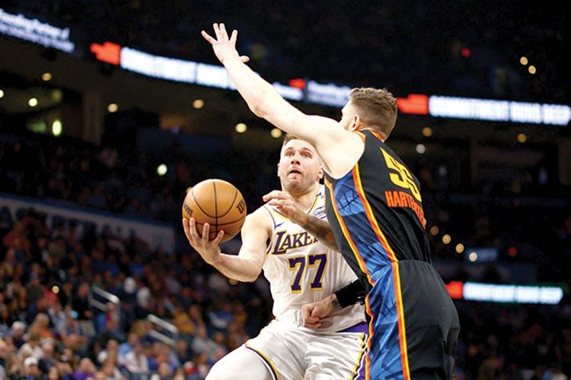 Lakers mikulata sa okc Thunder