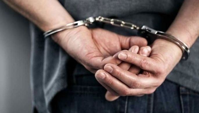 Rider, arestado sa paglapastangan sa simbahan