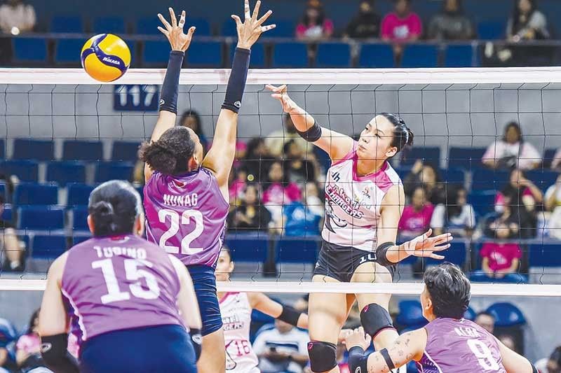 Akari lumapit sa bronze medal