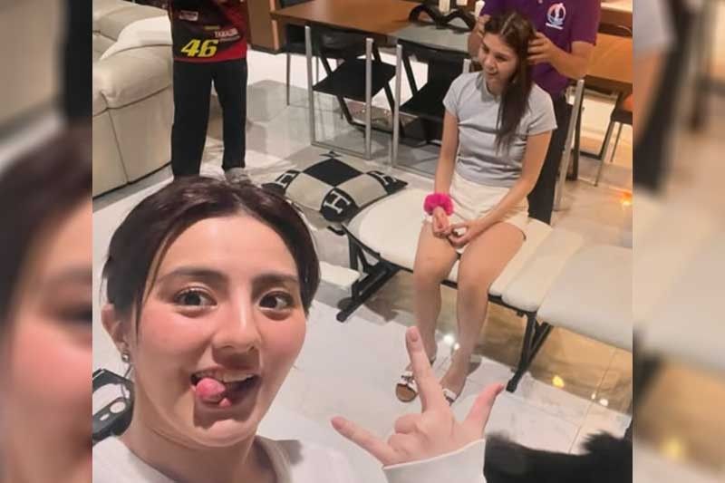 Cassy, mas â��botoâ�� kay Ashley