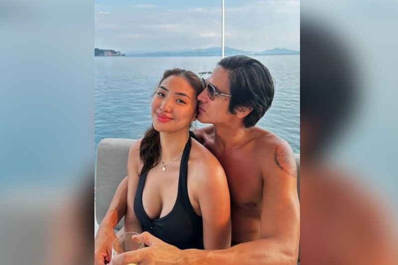 Piolo Pascual's photo with rumored new girlfriend goes viral