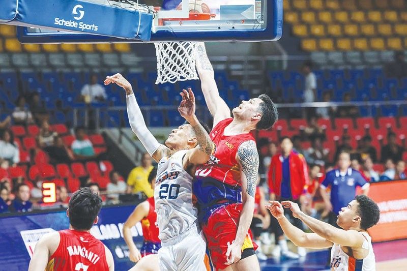 Bolts nasunog sa Fuel Masters