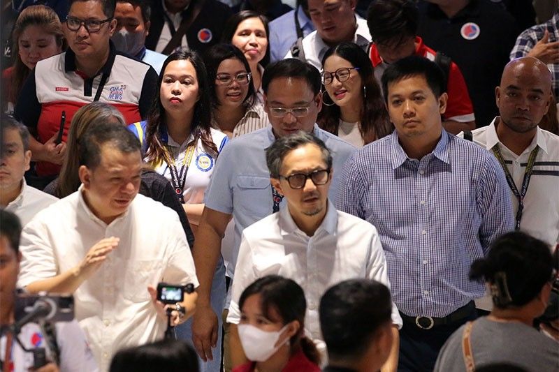 DOTr orders probe on ship overbooking