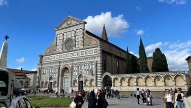 Visita Iglesia: Santa Maria Novella in Florence, Italy