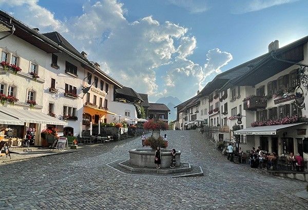 Visita Iglesia: Gruyeres, Switzerland