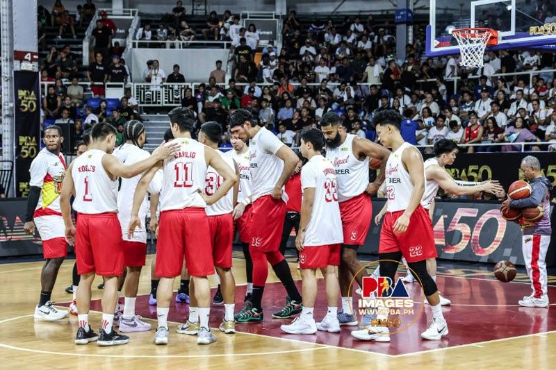 Beermen, Hotshots unahan sa liderato