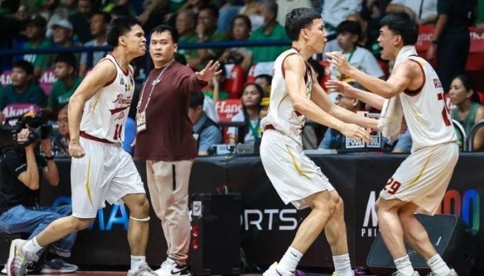 Junior Altas crush Greenies for first ever NCAA hoops title