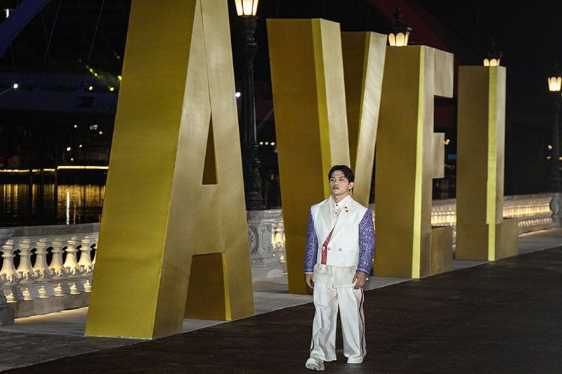 Carlos Yulo wears 'fabric of the future' by Avel Bacudio, DOST-PTRI