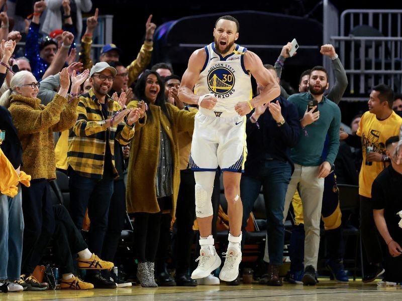 Warriors tame Grizzlies to book NBA playoff spot
