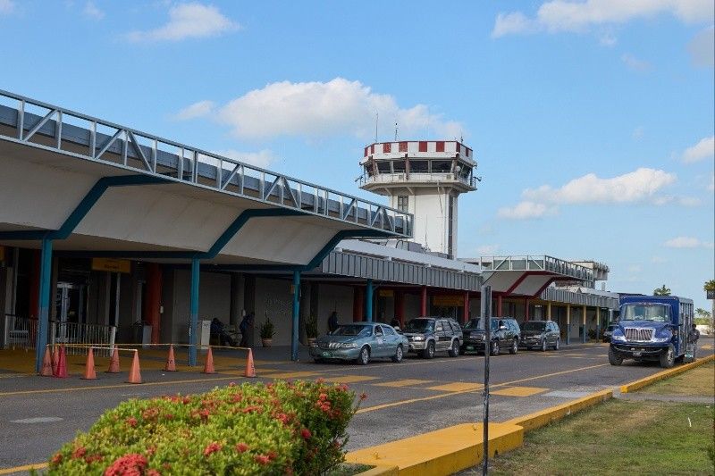 Plane passenger shoots, kills US hijacker on Belize flight