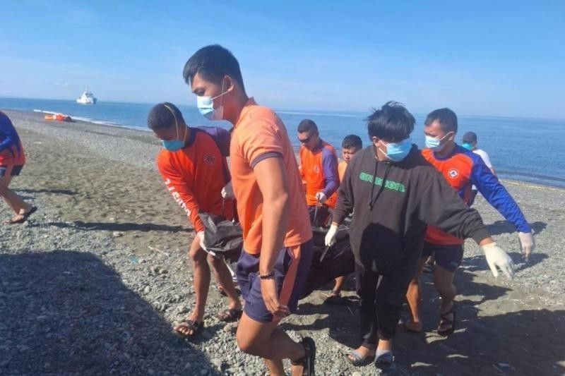 7 confirmed dead from capsized dredging vessel