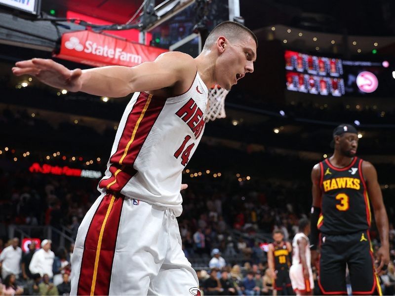 Heat edge Hawks in OT to take last NBA playoff spot in East