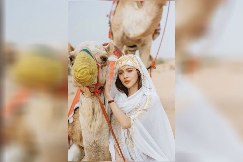 Kim, nag-ala Sahara Desert Princess!