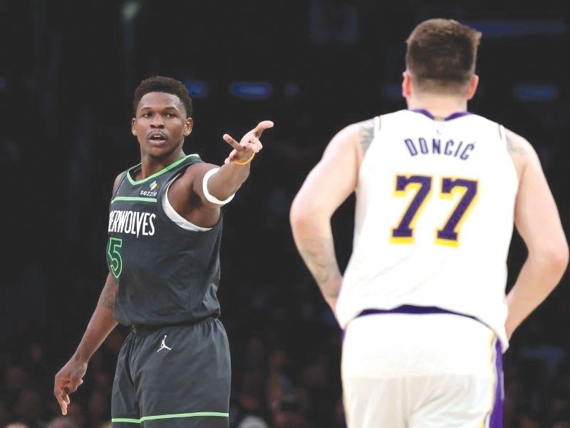 Timberwolves mimakmak sa Lakers