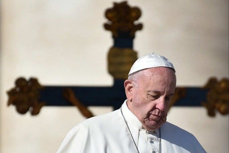 What happens after the pope dies?