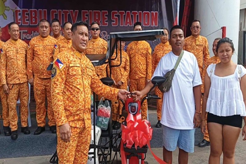 Magtiayon nga namatyan og tulo ka anak sa sunog nakadawat og ayuda