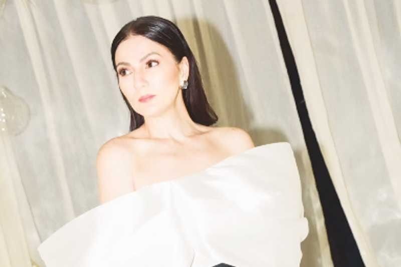 Carmina, na-vindicate!