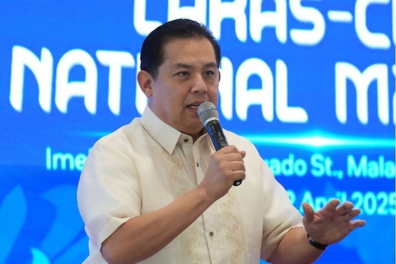 Bigas sa halip na cash ayuda â Romualdez