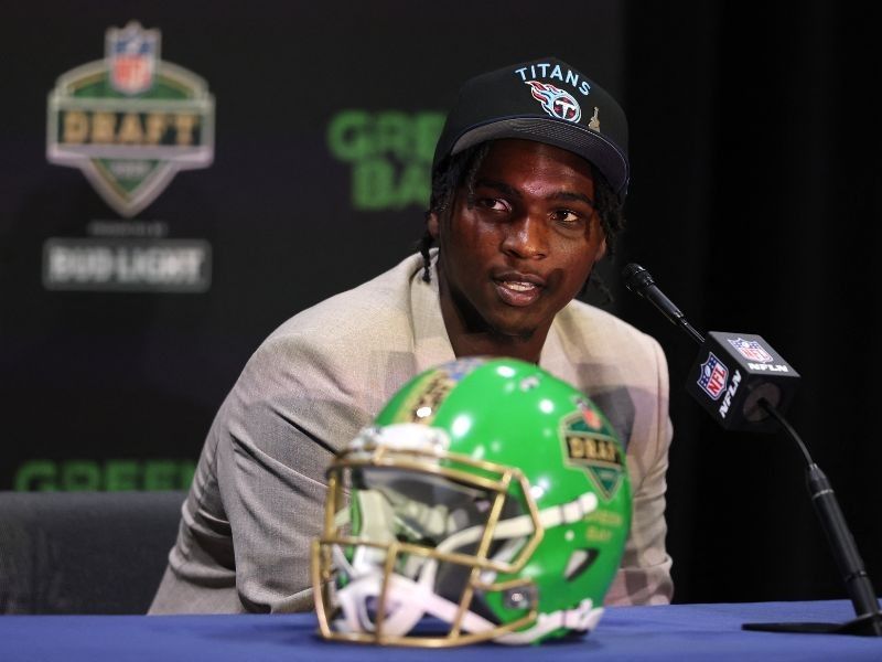 NFL Draft: Titans take QB Ward, Jags trade up for two-way star Hunter