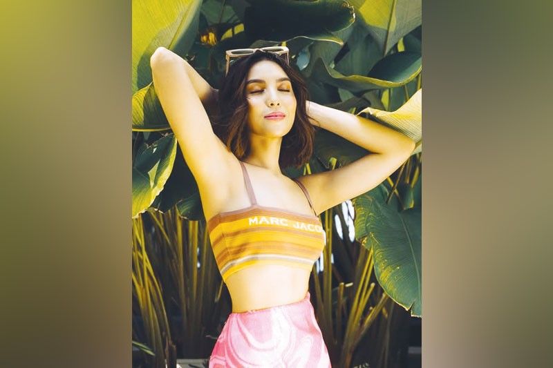 Kyline, sinasarili na ang paglalagay ng makeup!