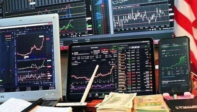 Sideways trading seen as market seeks fresh leads