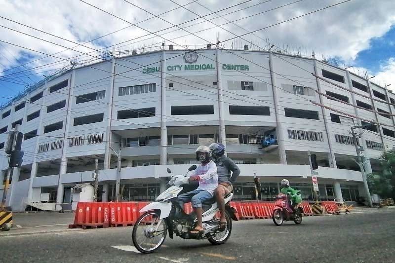 Council seeks clarification: Cebu City Medical Center elevators funded twice?